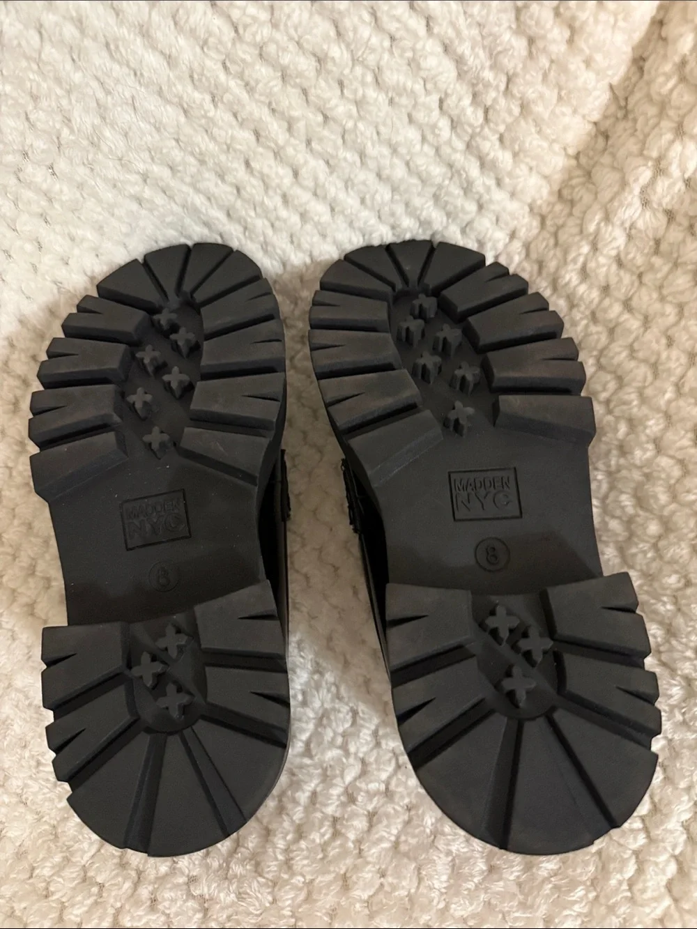 NWT Women’s 8 Madden New York City Lug Sole Coin Black Patent Loafer Cottagecore